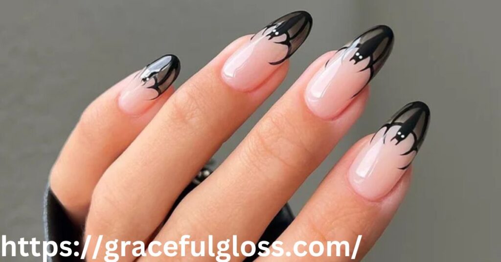 1. Simple Halloween Nails
