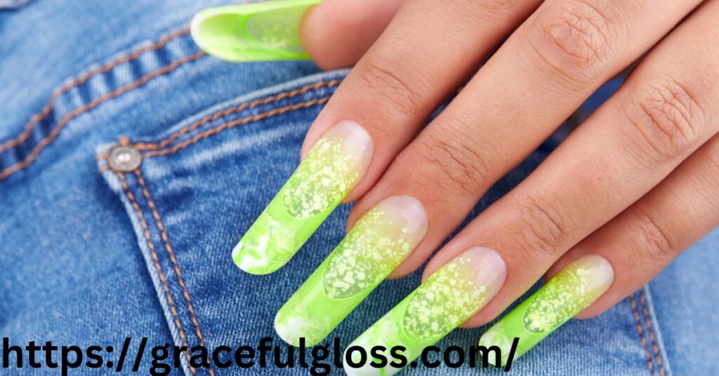  Lime Aura Nails